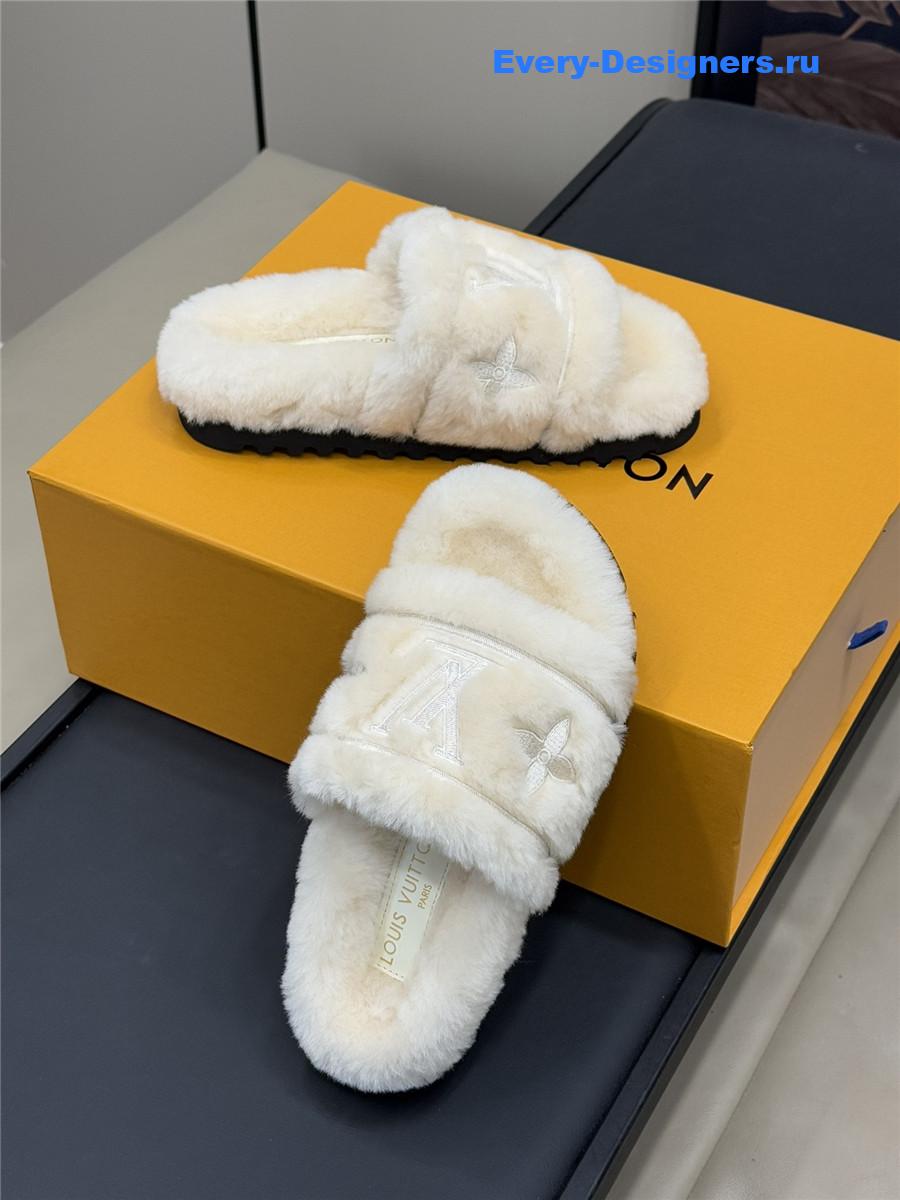 l0vis Vvtt0n lv bliss comfort mule beige