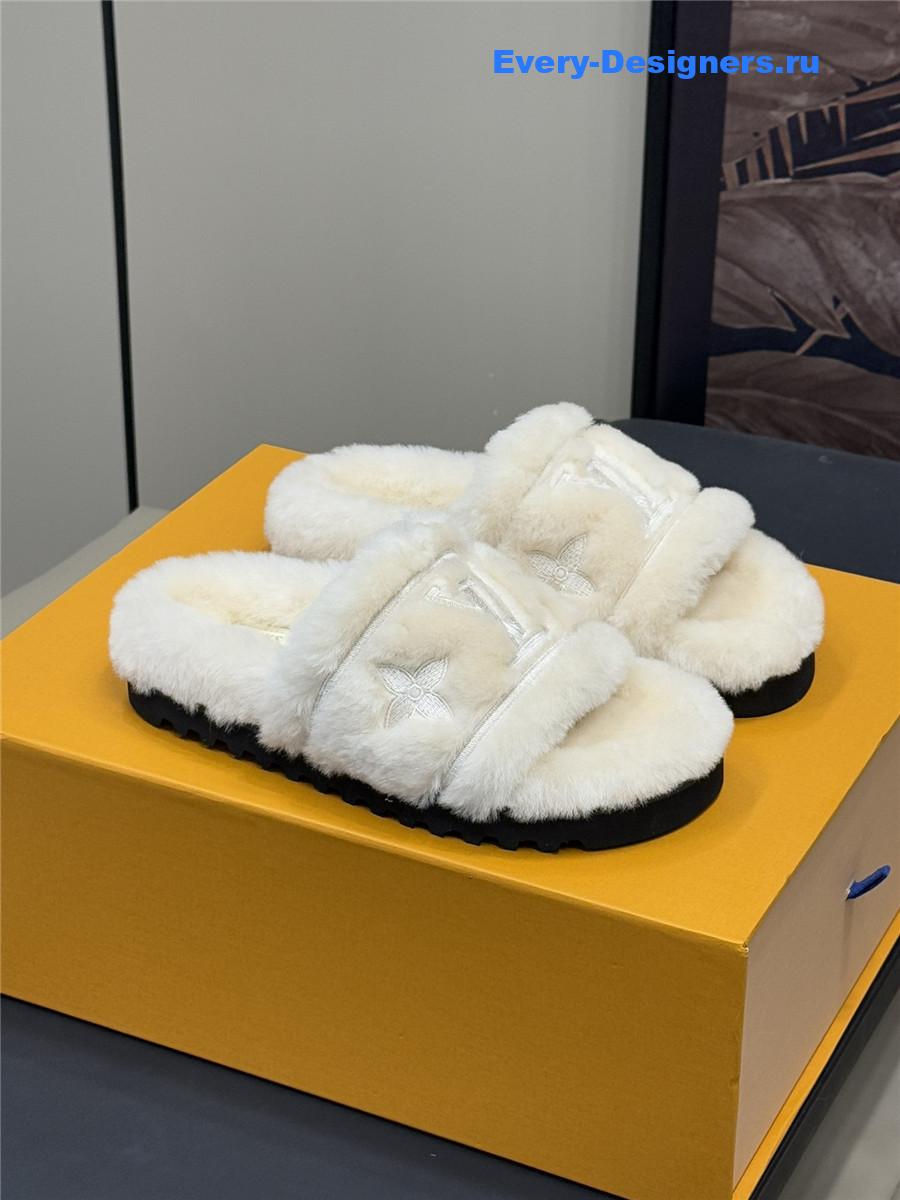 l0vis Vvtt0n lv bliss comfort mule beige