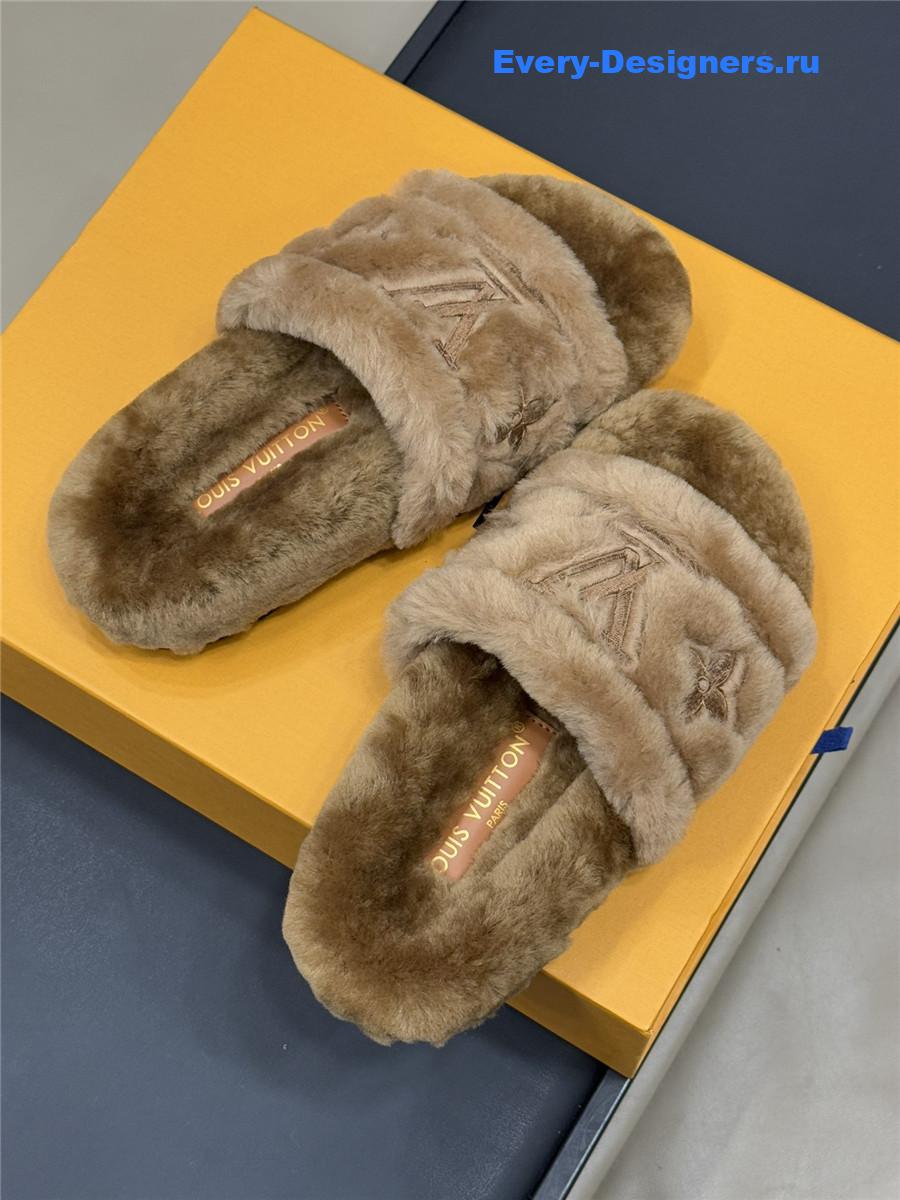 l0vis Vvtt0n lv bliss comfort mule