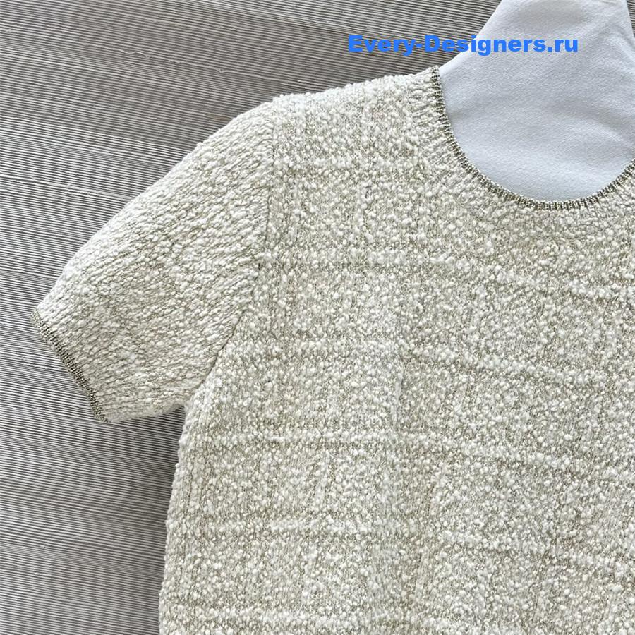 Gvc*1 gold check short-sleeved top