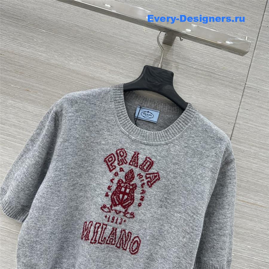 Pra*a logo grey cashmere sweater