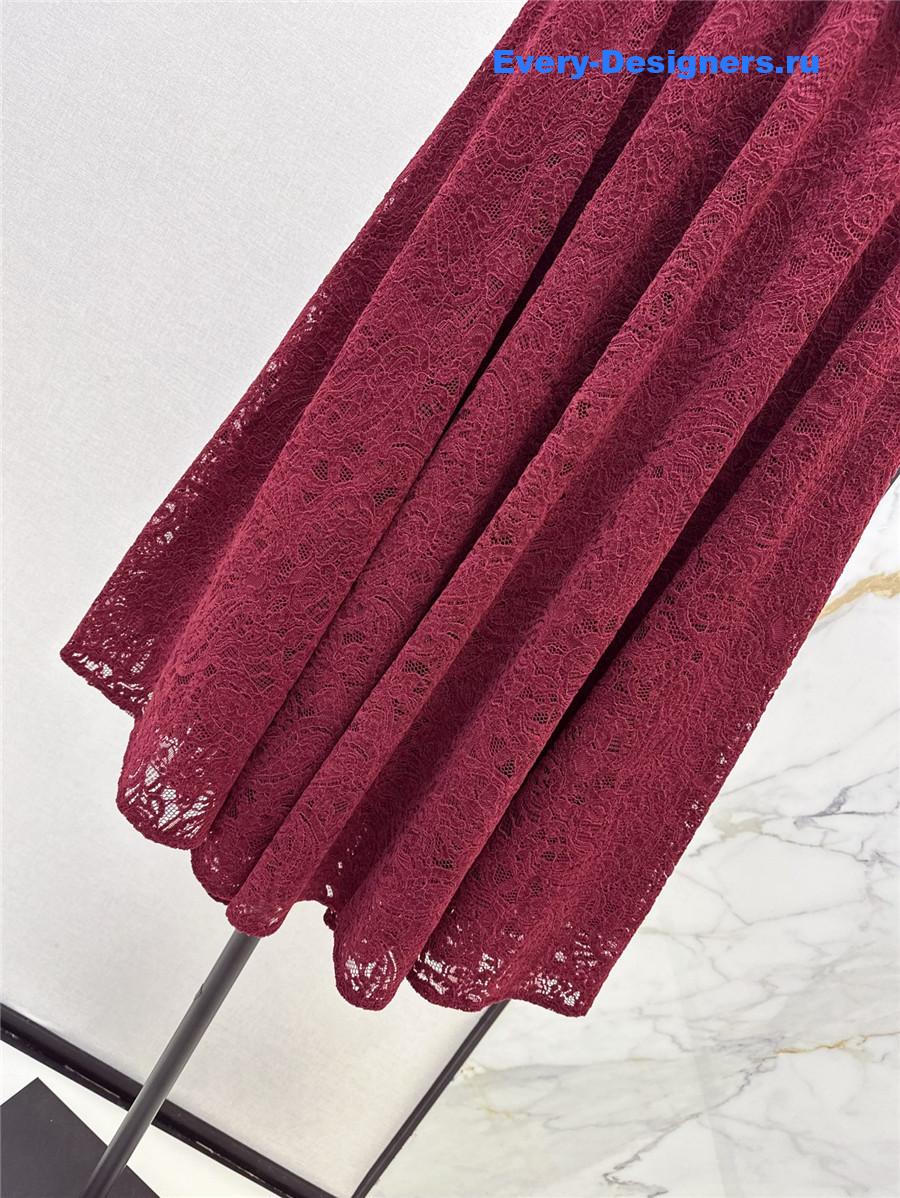 D10r burgundy lace skirt
