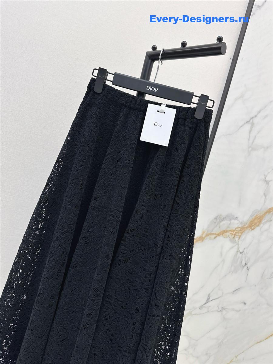 D10r black lace skirt