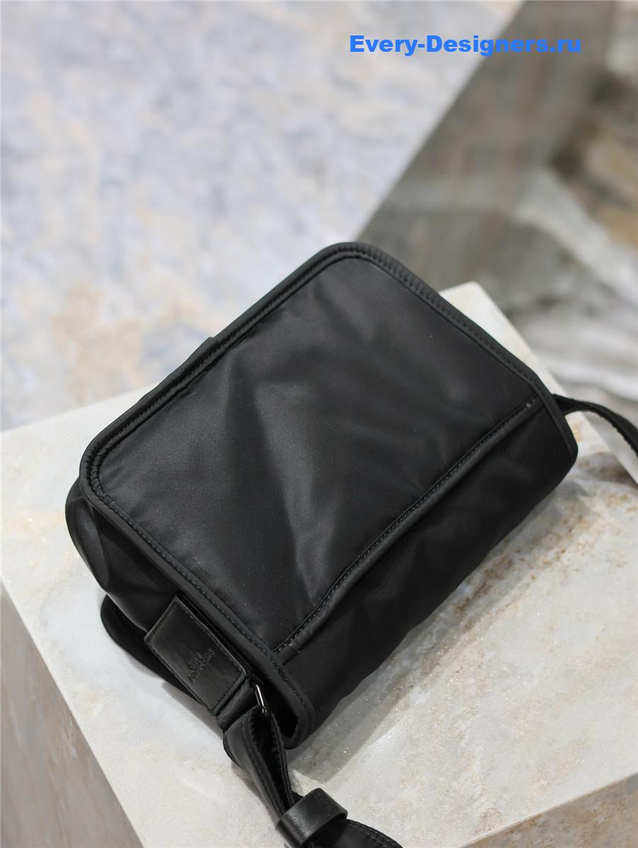 Sa1nt Lau*nt niki messenger bag in econyl