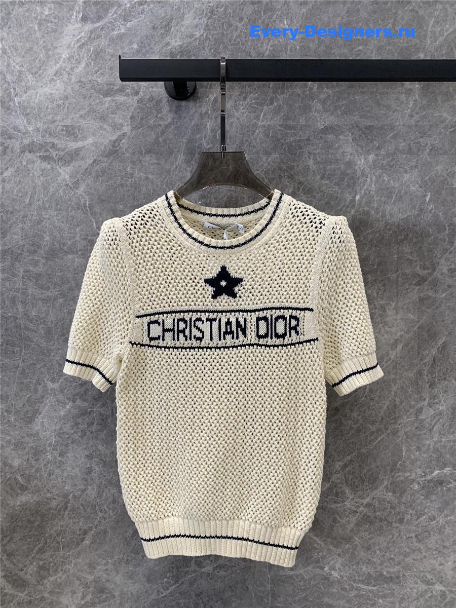 D10r hollow knit short-sleeved top