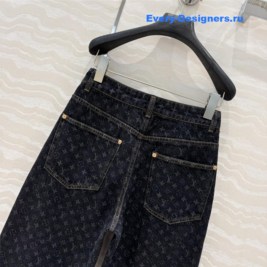 l0vis Vvtt0n monogram print logo jeans