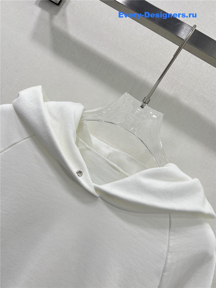 Pra*a white logo hoodie