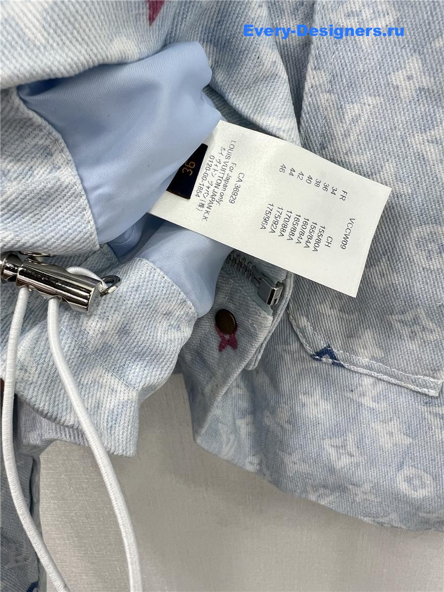 l0vis Vvtt0n monogram hooded denim jacket