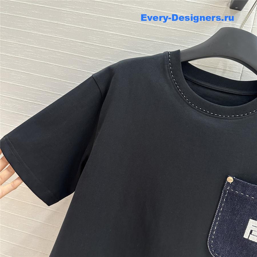 F**di embroidered logo black t-shirt