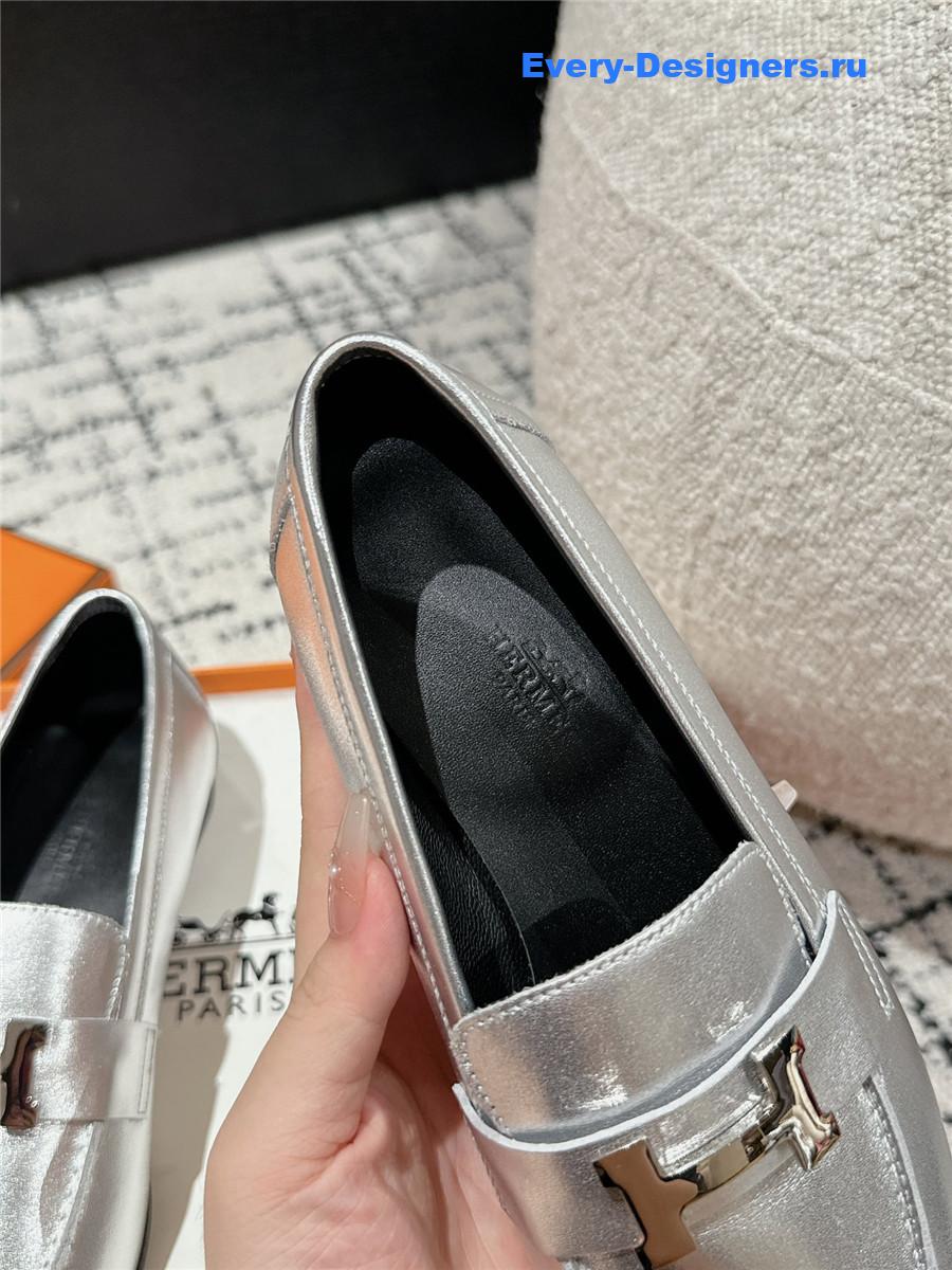 H**me5 women’s silver loafers