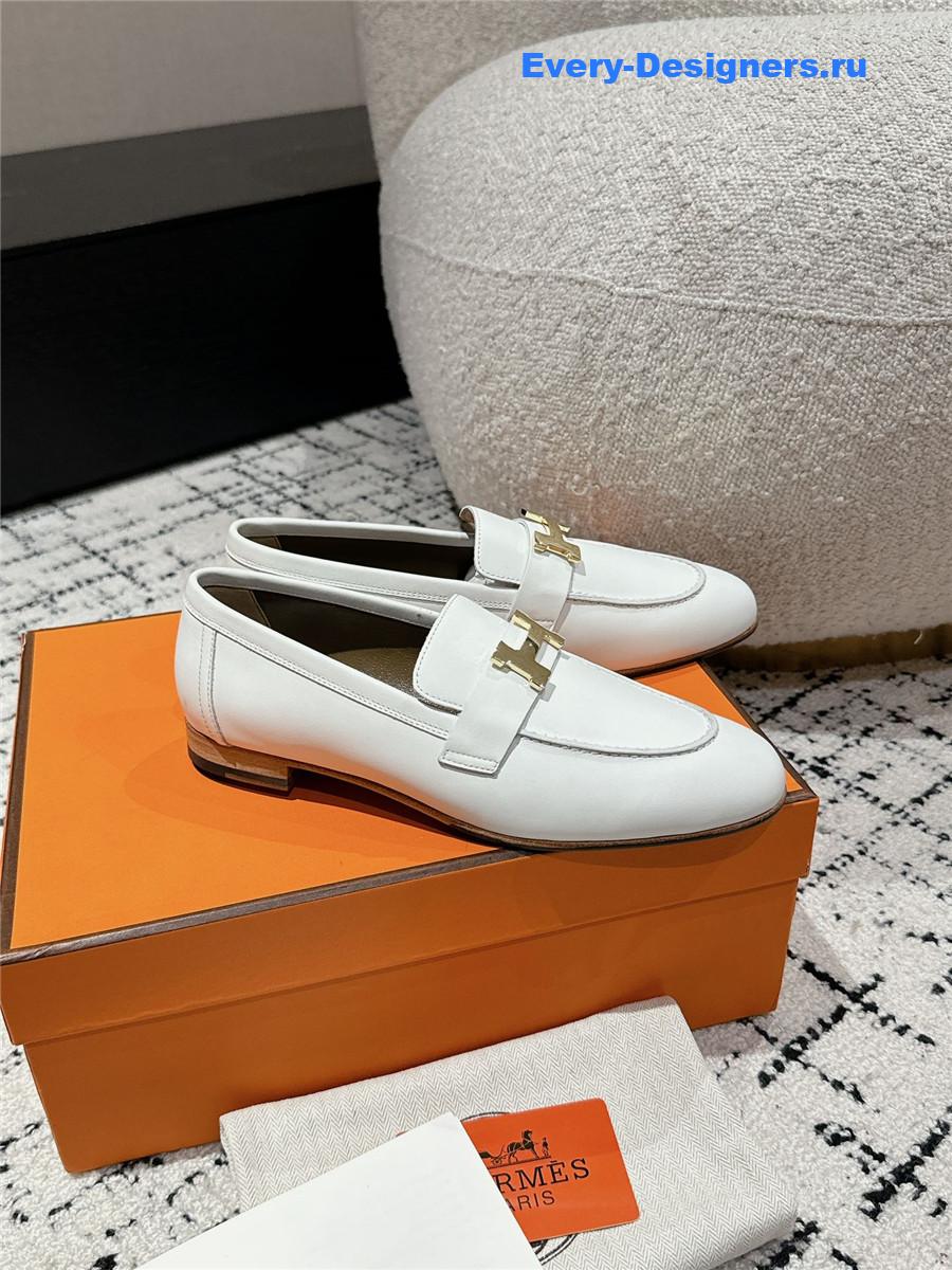 H**me5 women’s white loafers