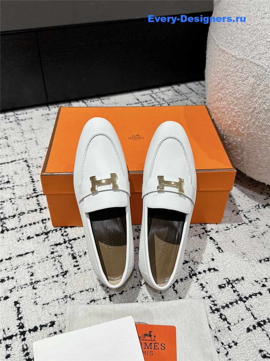 H**me5 women’s white loafers