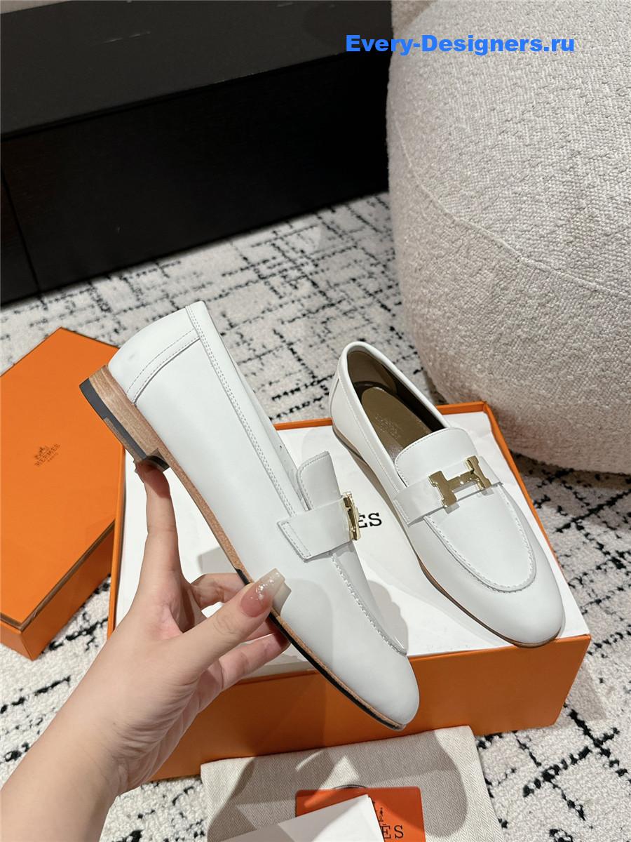 H**me5 women’s white loafers