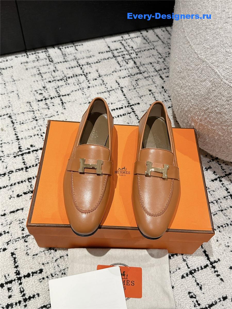 H**me5 women’s brown loafers