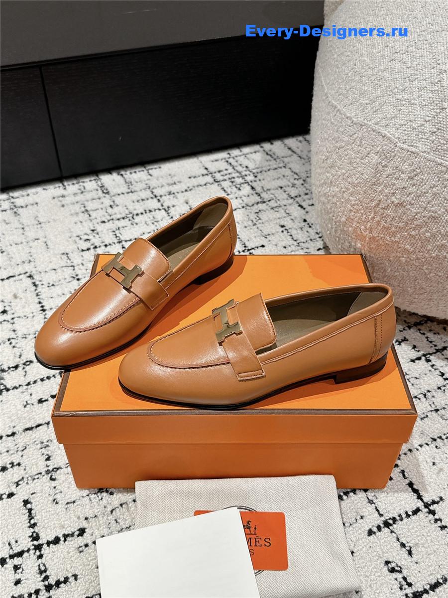 H**me5 women’s brown loafers