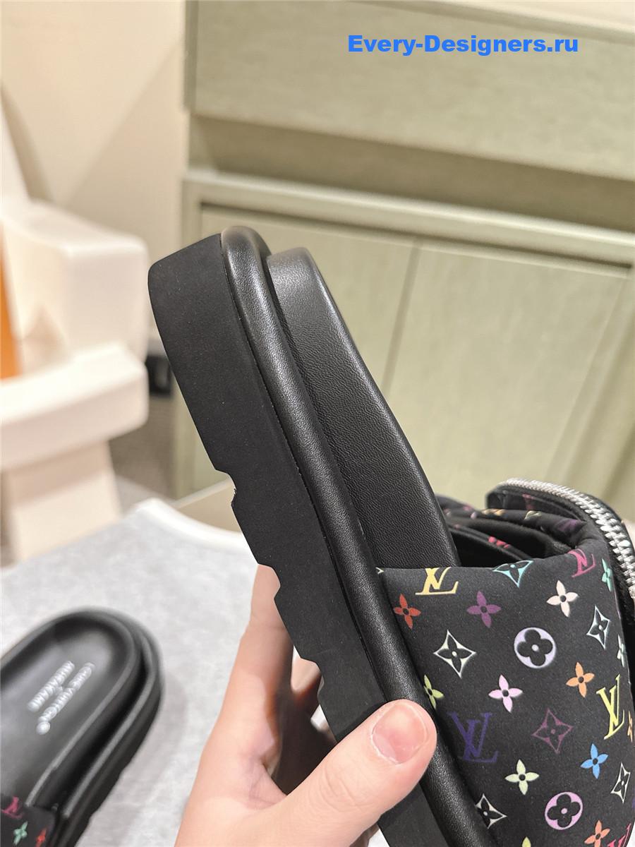 l0vis Vvtt0n x murakami pool pillow mules