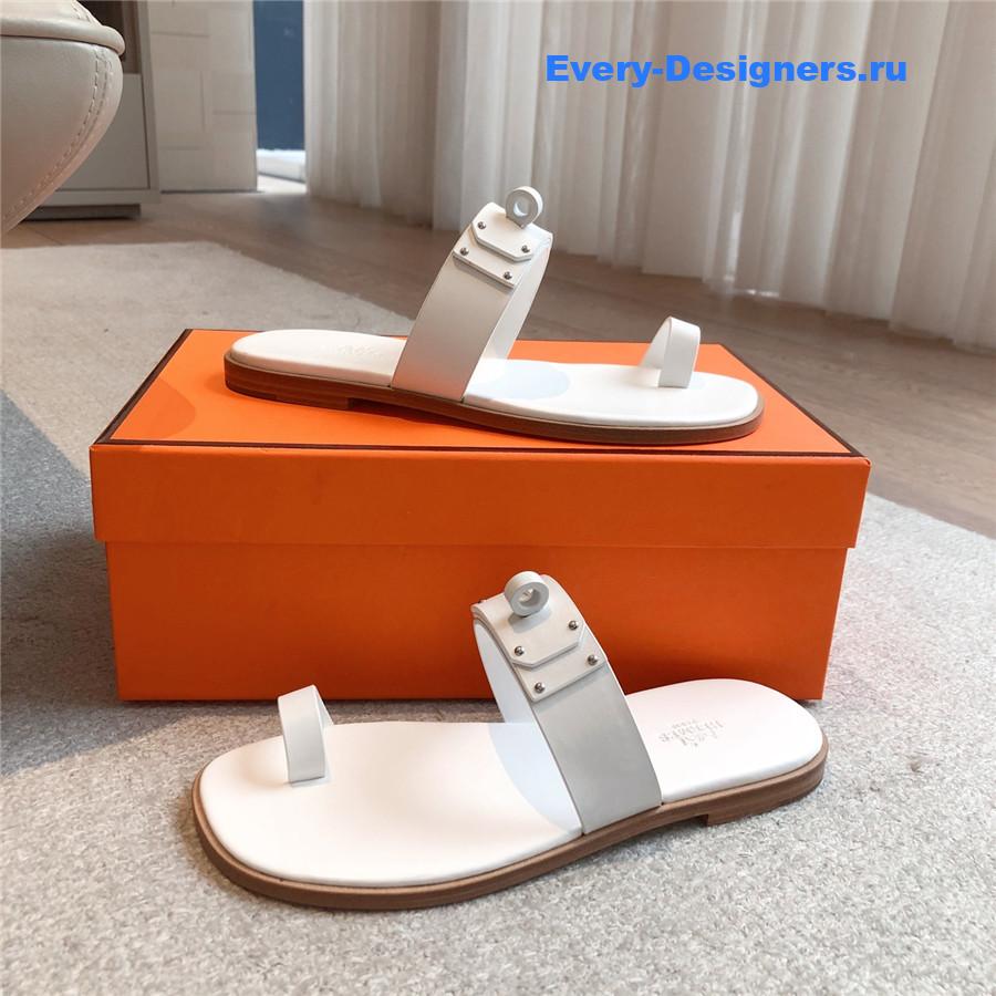 H**me5 july sandals white