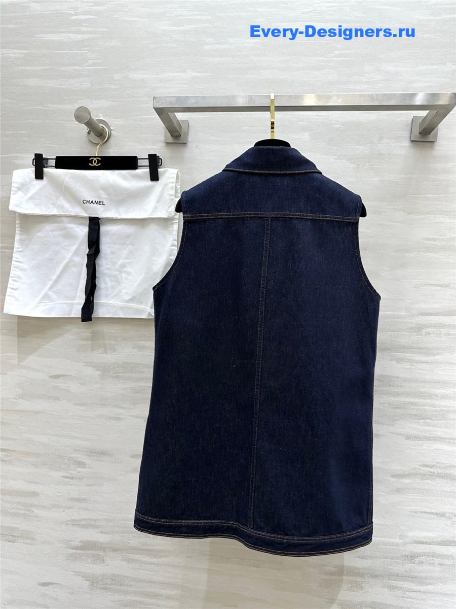 Ch**el button blue denim vest jacket
