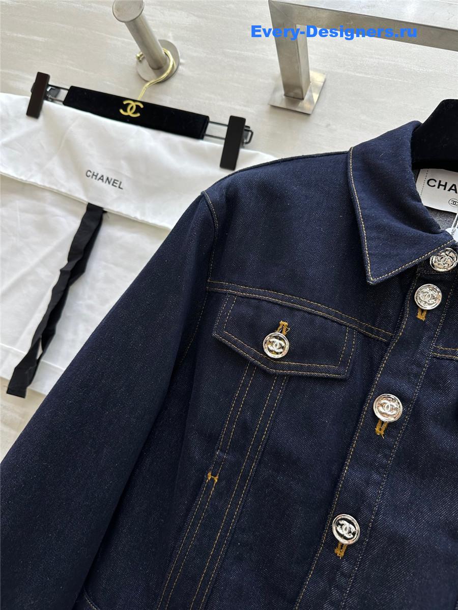 Ch**el button denim blue jacket