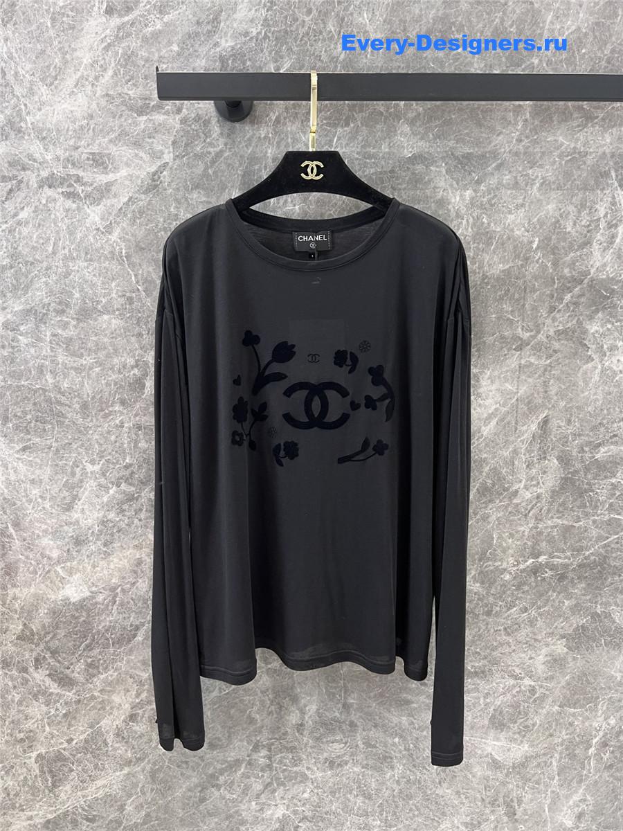 Ch**el logo print long sleeve top black