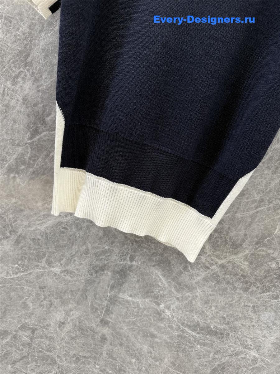 Miu Miu Logo Cashmere Knit Short-Sleeved Top