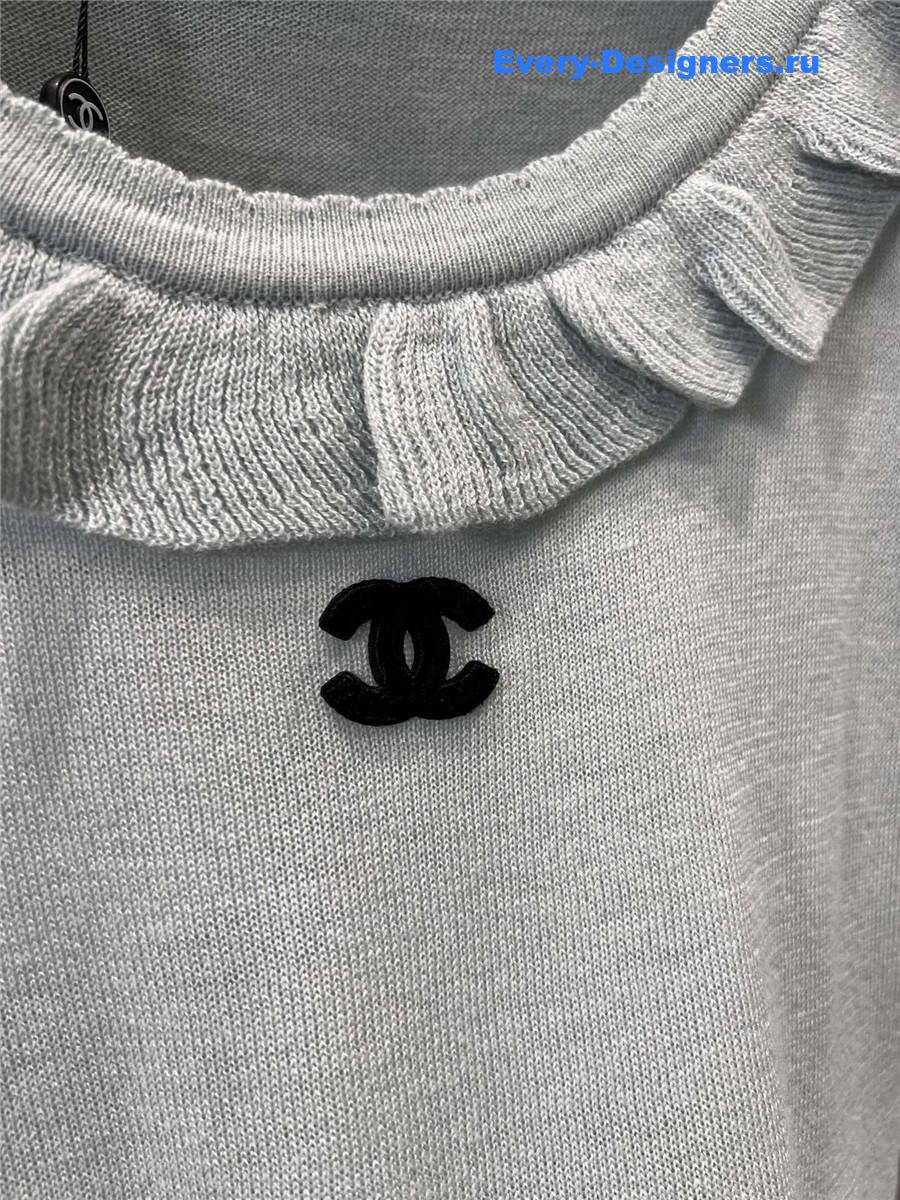 Ch**el crew neck knitted short sleeve top