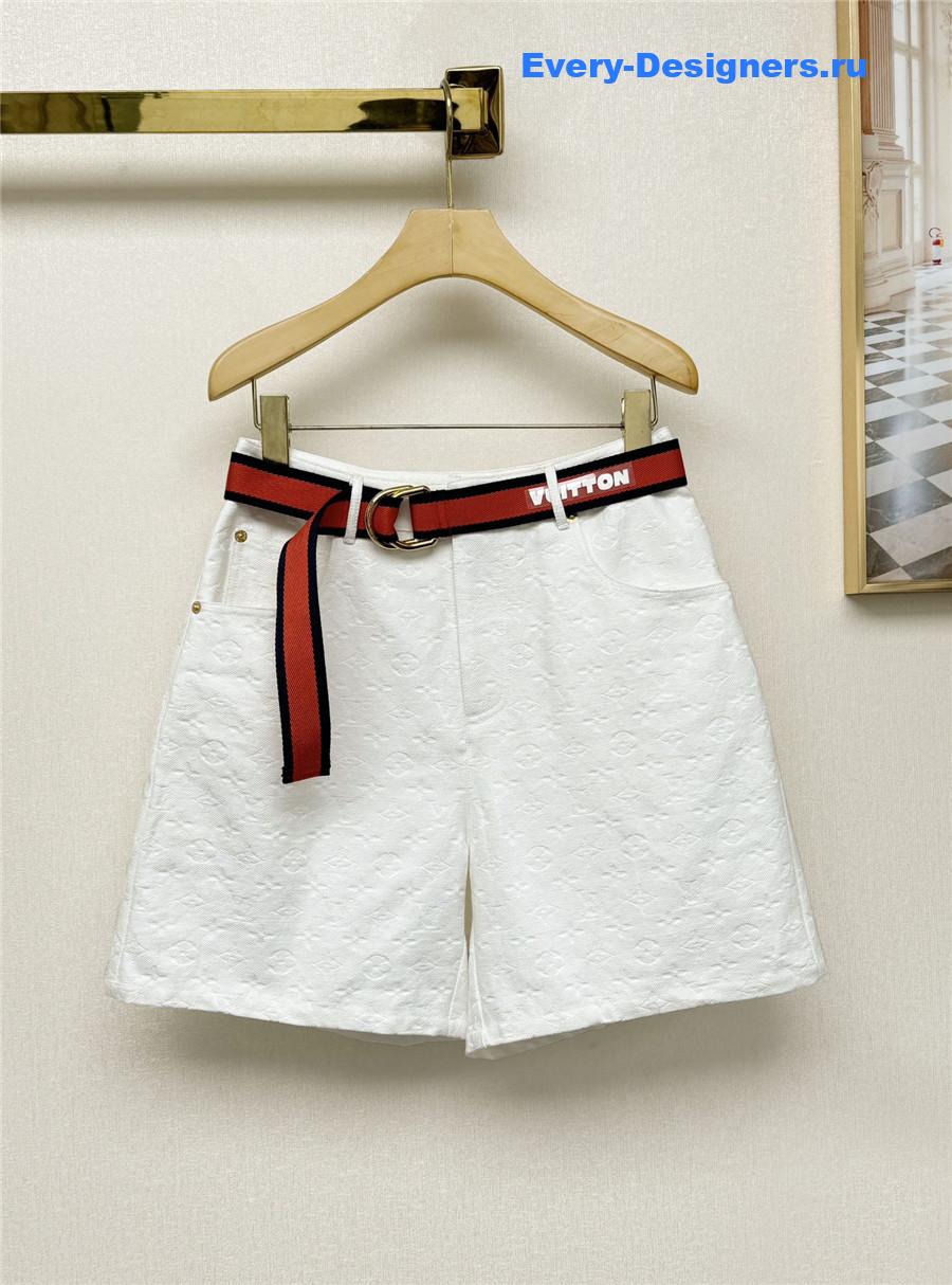 l0vis Vvtt0n lv x ac embossed monogram shorts