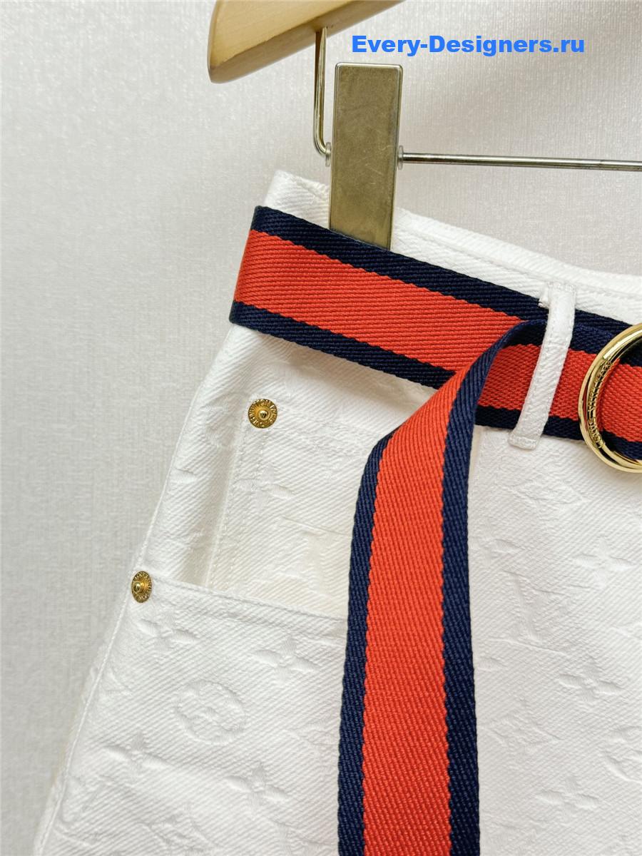 l0vis Vvtt0n lv x ac embossed monogram shorts