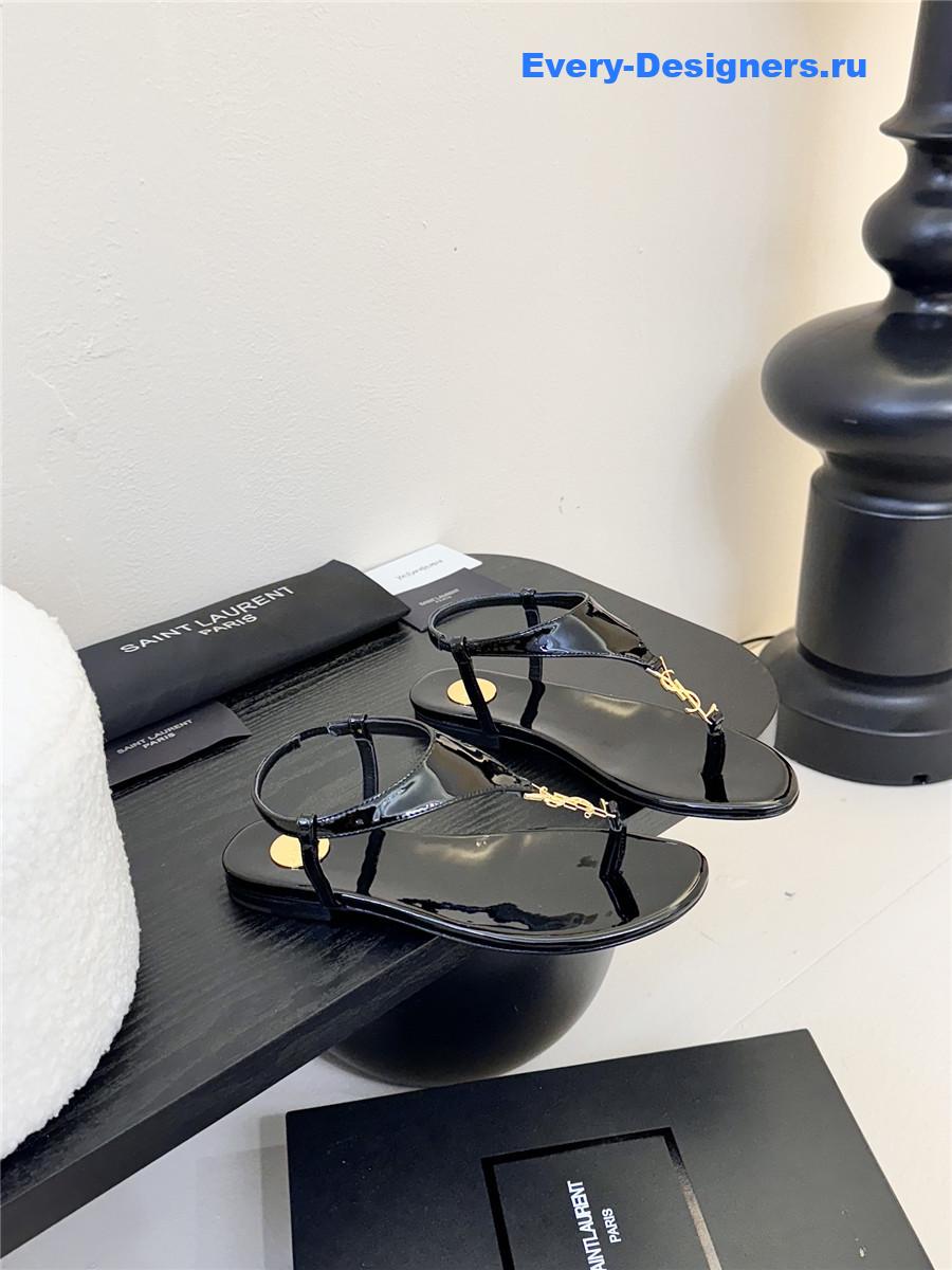 Sa1nt Lau*nt cassandra patent leather flat sandals