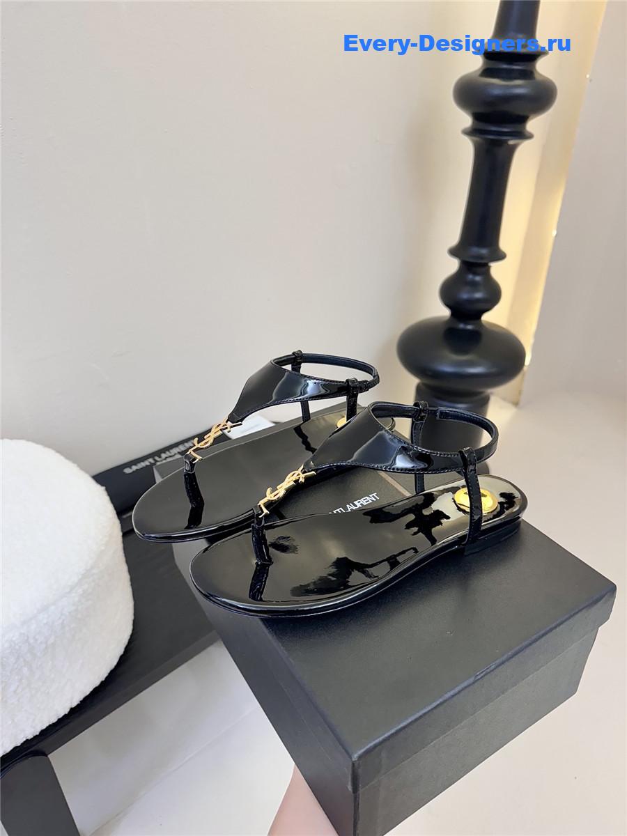 Sa1nt Lau*nt cassandra patent leather flat sandals