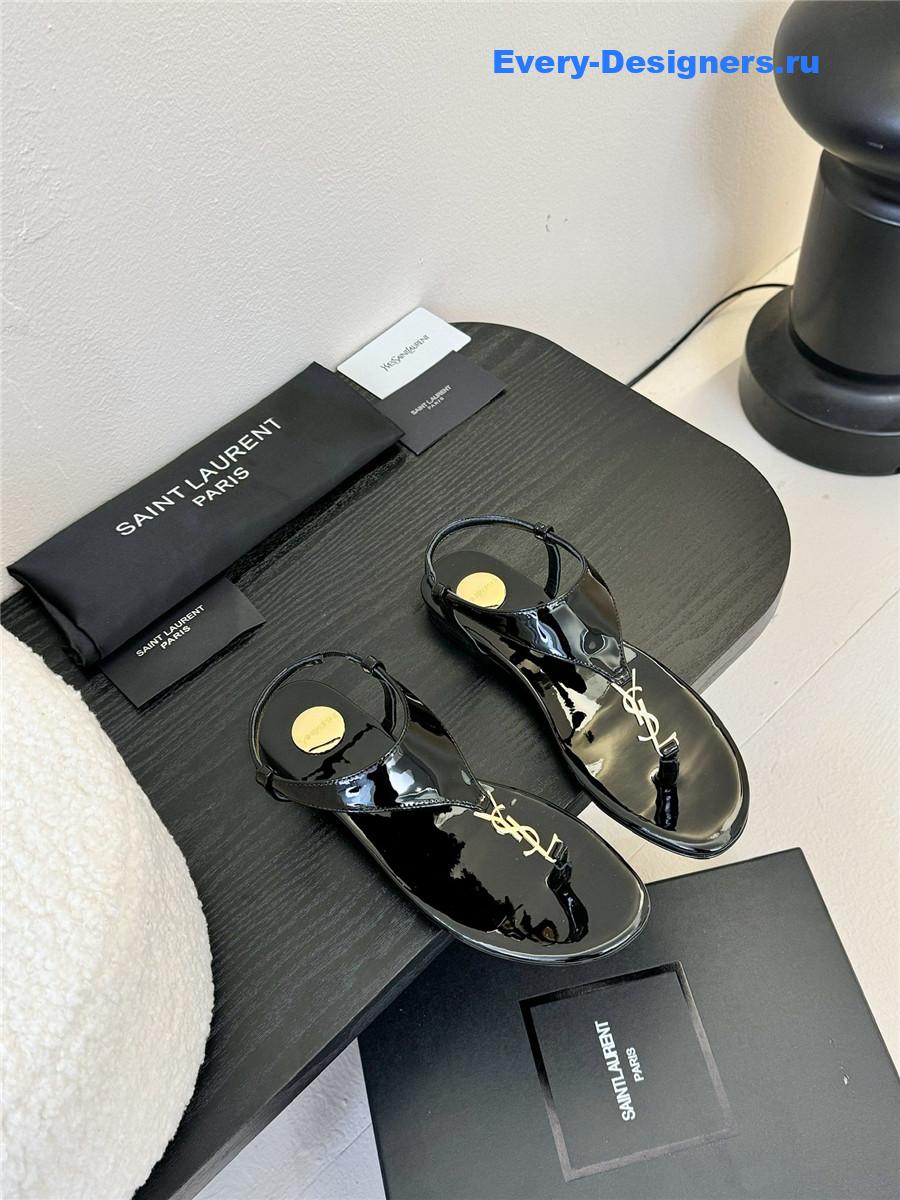 Sa1nt Lau*nt cassandra patent leather flat sandals