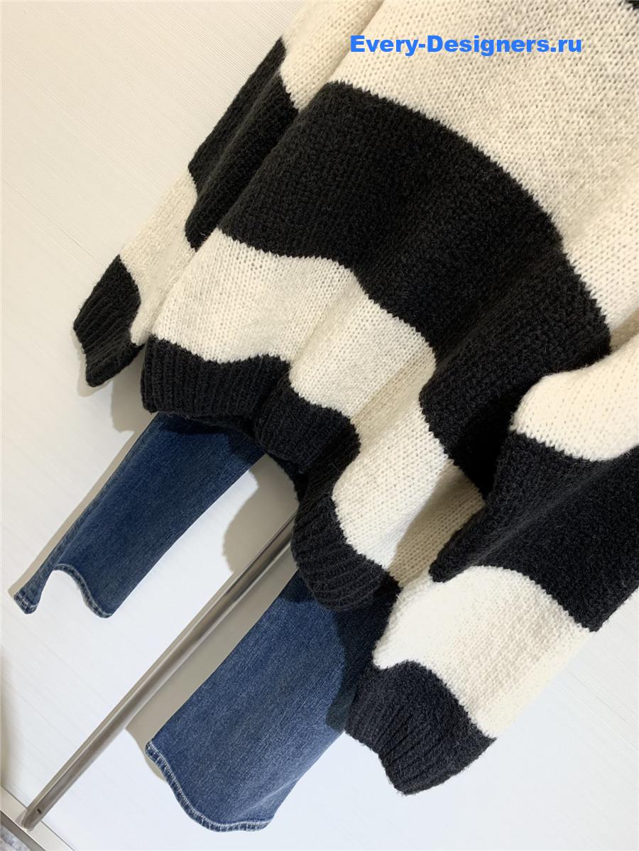 Ce1i*e stripe crew neck knit sweater