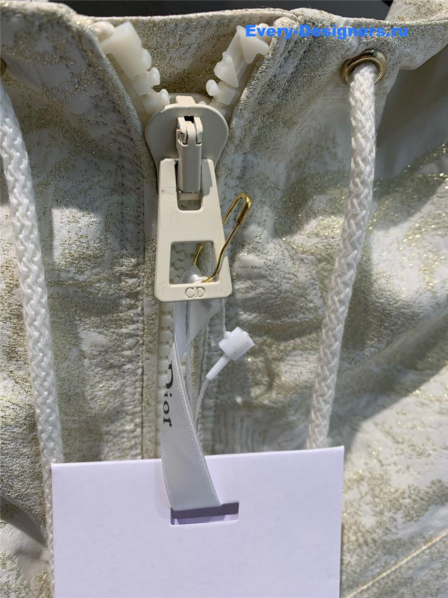 D10r d-way hooded jacket