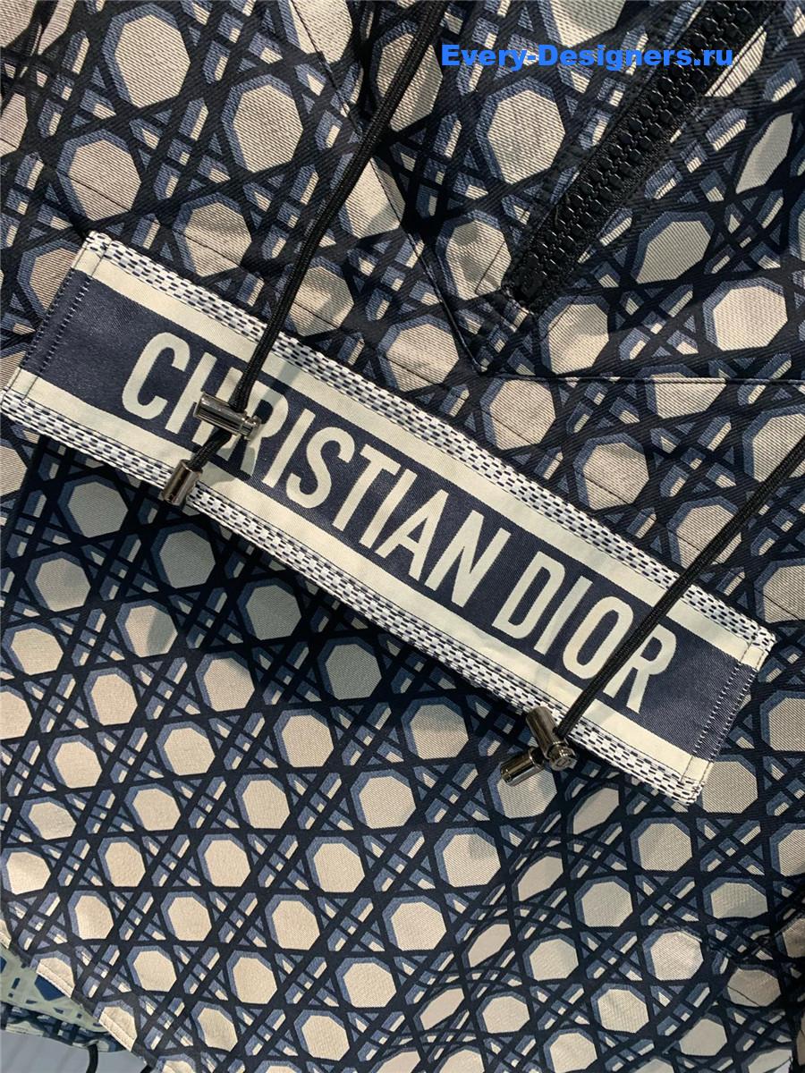 D10r blue oblique hooded short sleeves