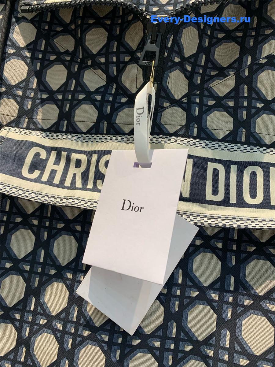 D10r blue oblique hooded short sleeves