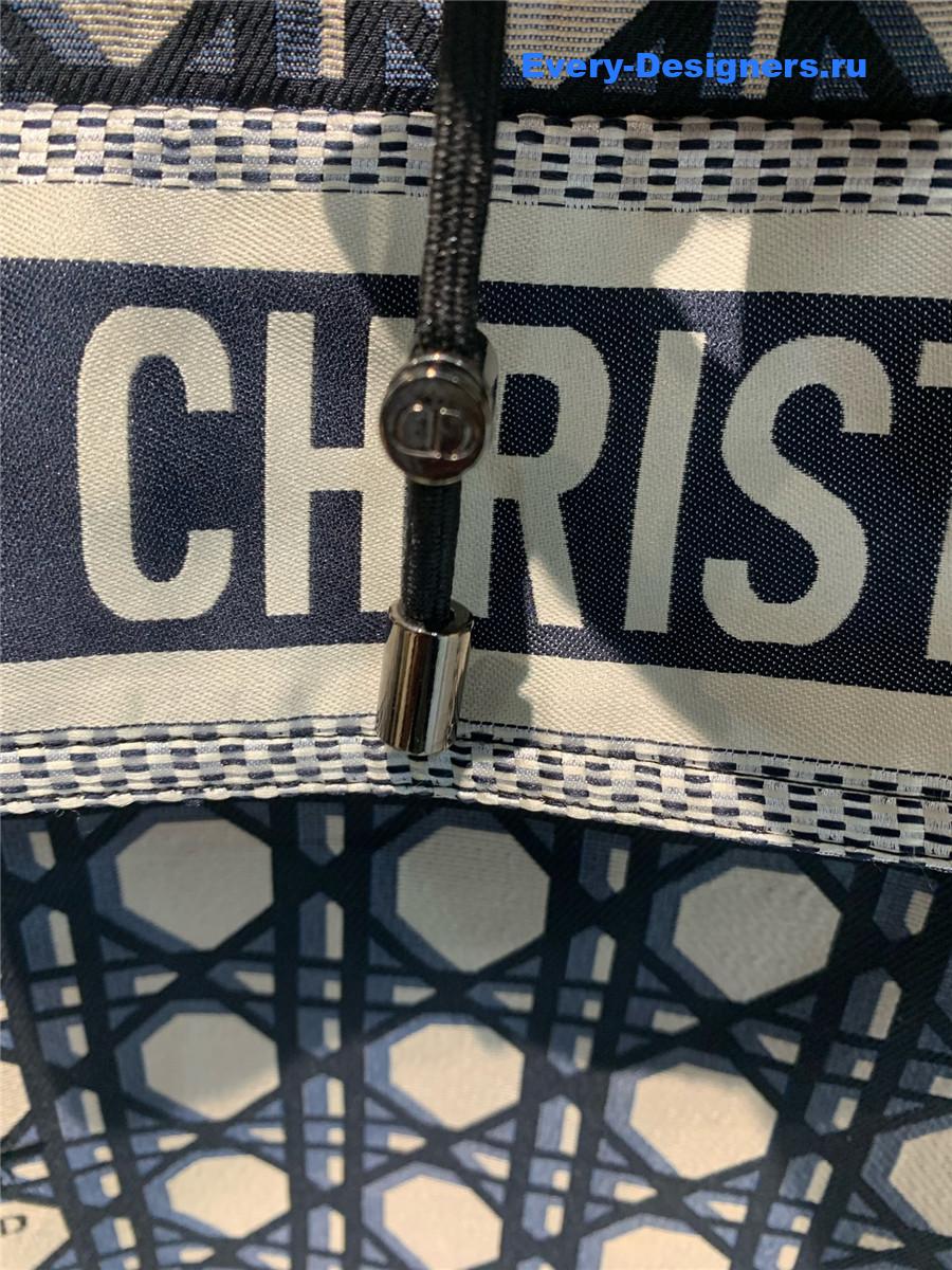 D10r blue oblique hooded short sleeves