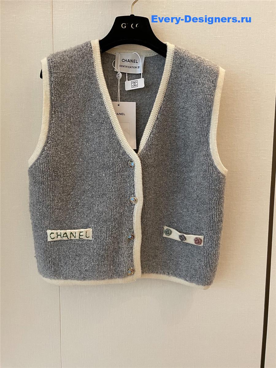 Ch**el logo grey wool vest