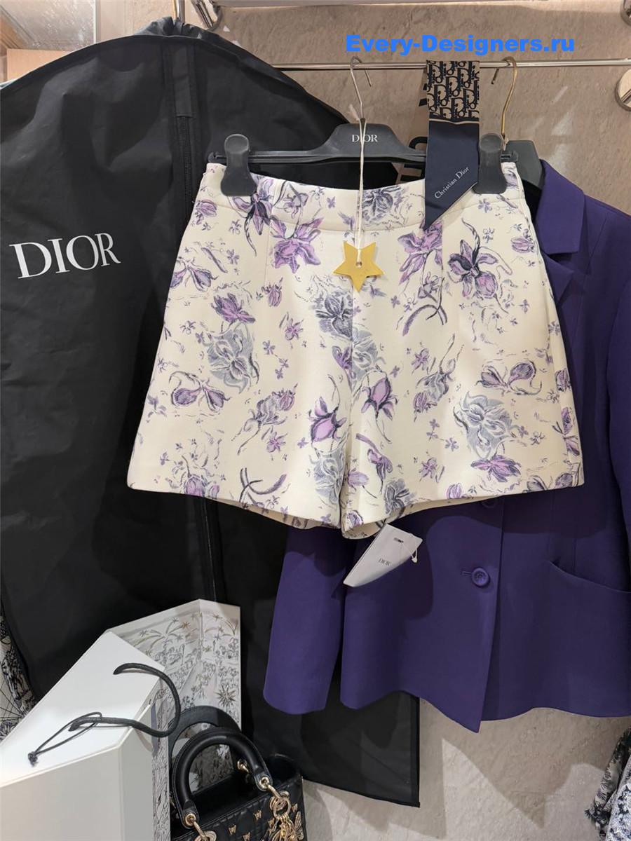 D10r cd silk wool print shorts