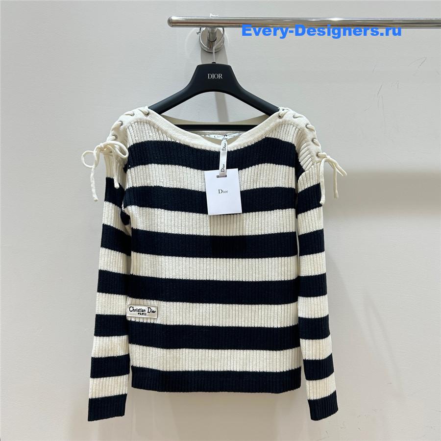 D10r boat neck striped string sweater
