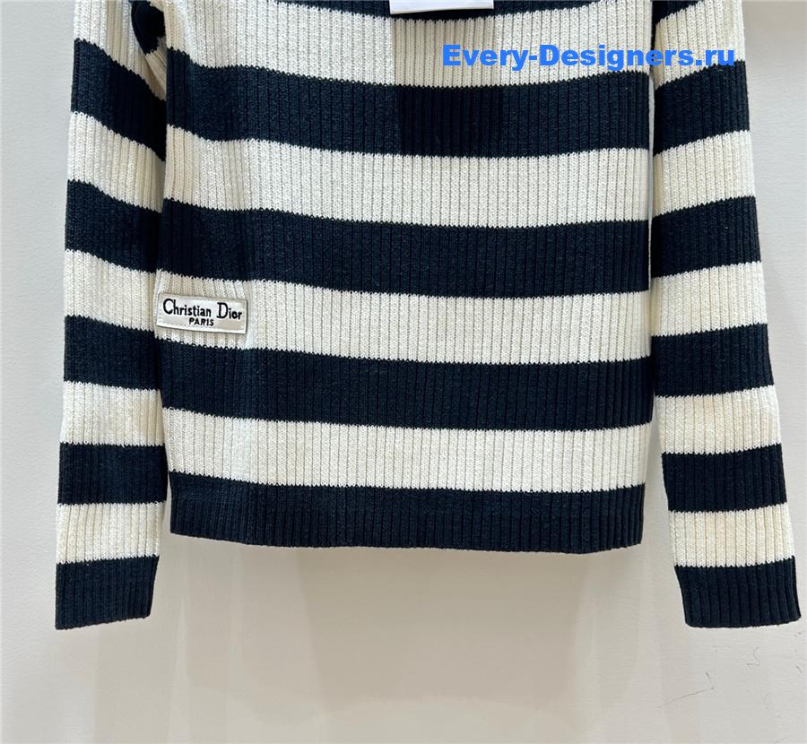 D10r boat neck striped string sweater