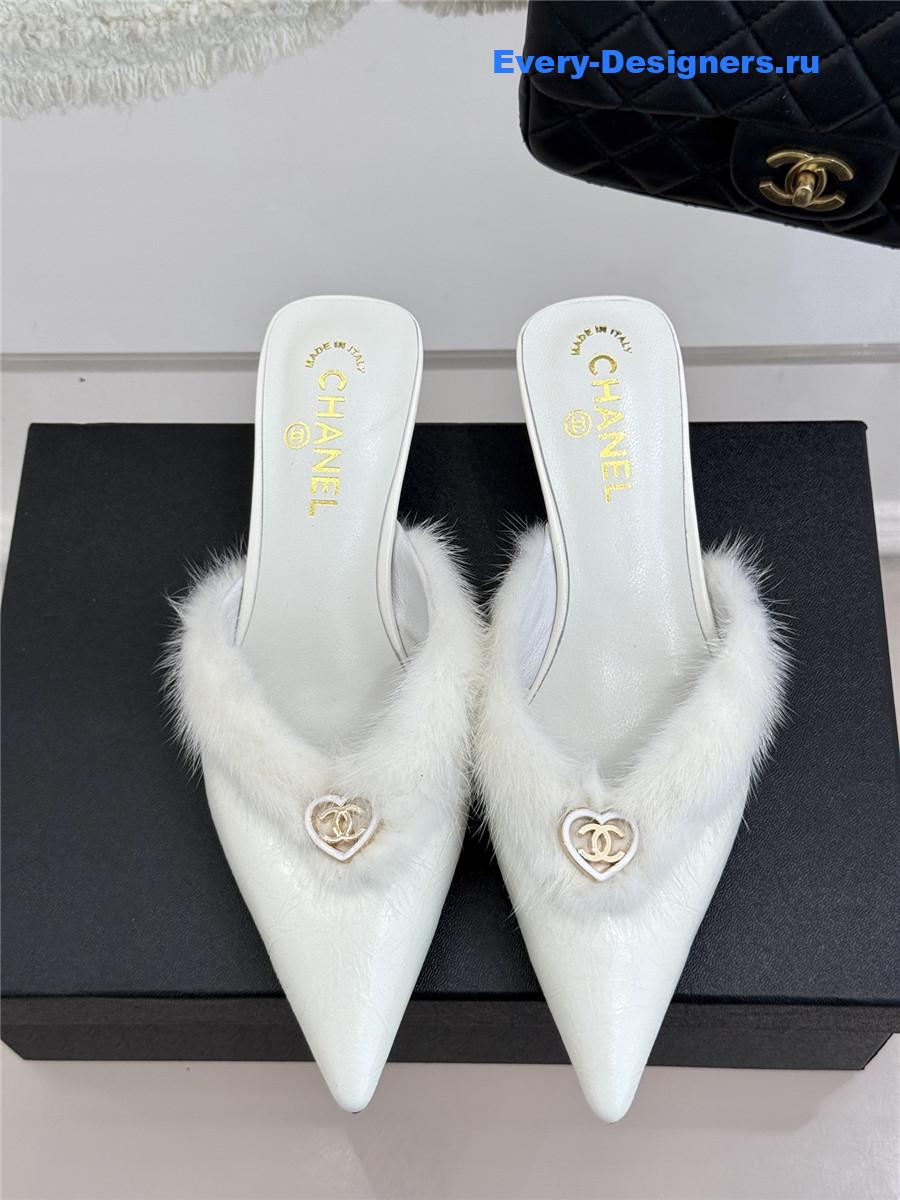 Ch**el rabbit fur pointed toe mules white
