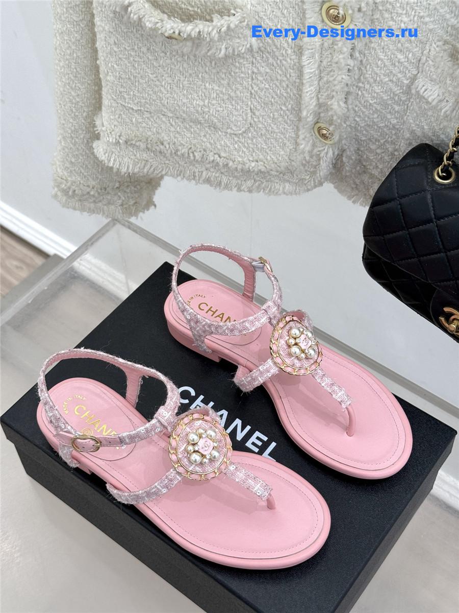 Ch**el camellia pearl pink flip flops