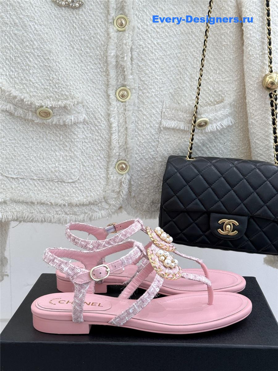 Ch**el camellia pearl pink flip flops