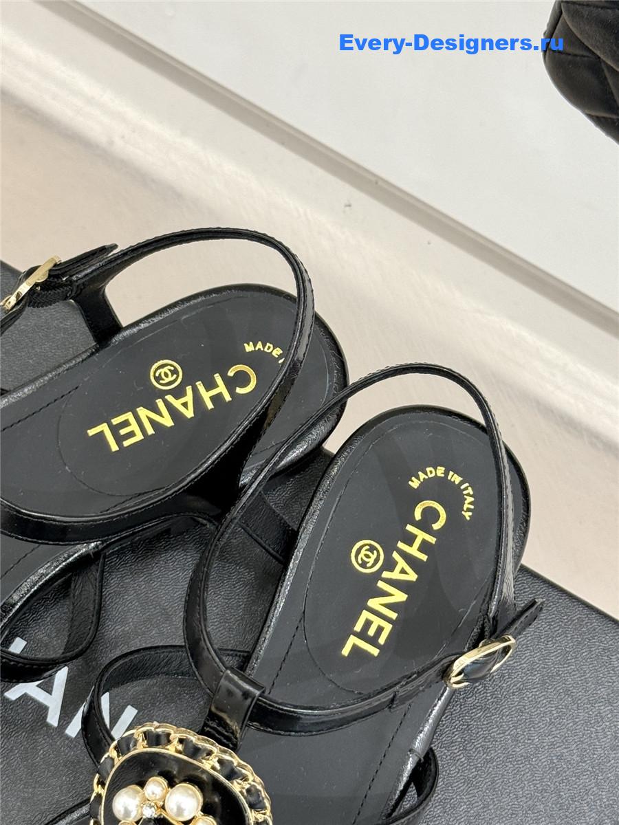 Ch**el camellia pearl black flip flops