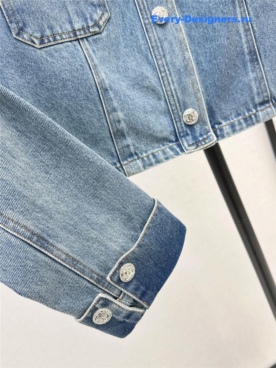 Ch**el blue cropped denim jacket