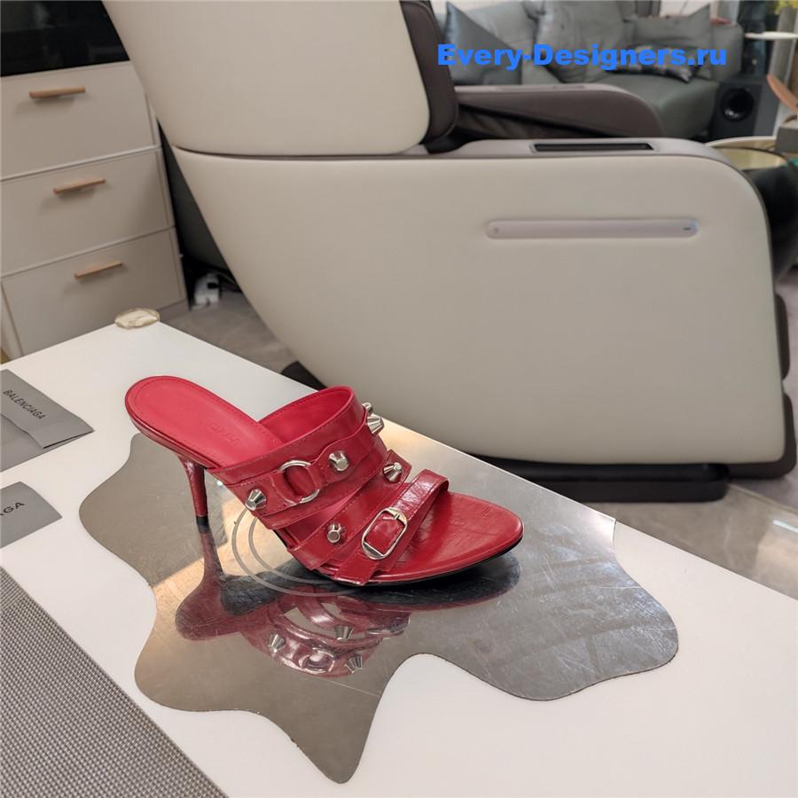 Ba1en*iaga 85mm red mule sandals