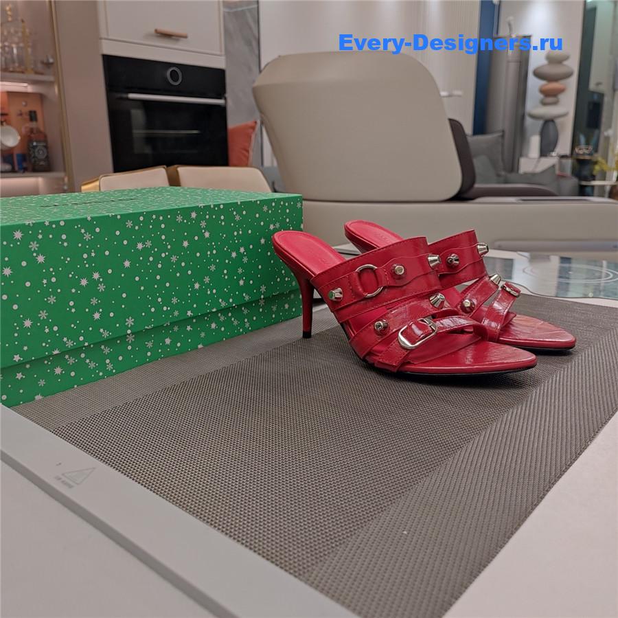 Ba1en*iaga 85mm red mule sandals