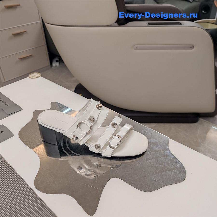 Ba1en*iaga white buckled mule heeled sandals