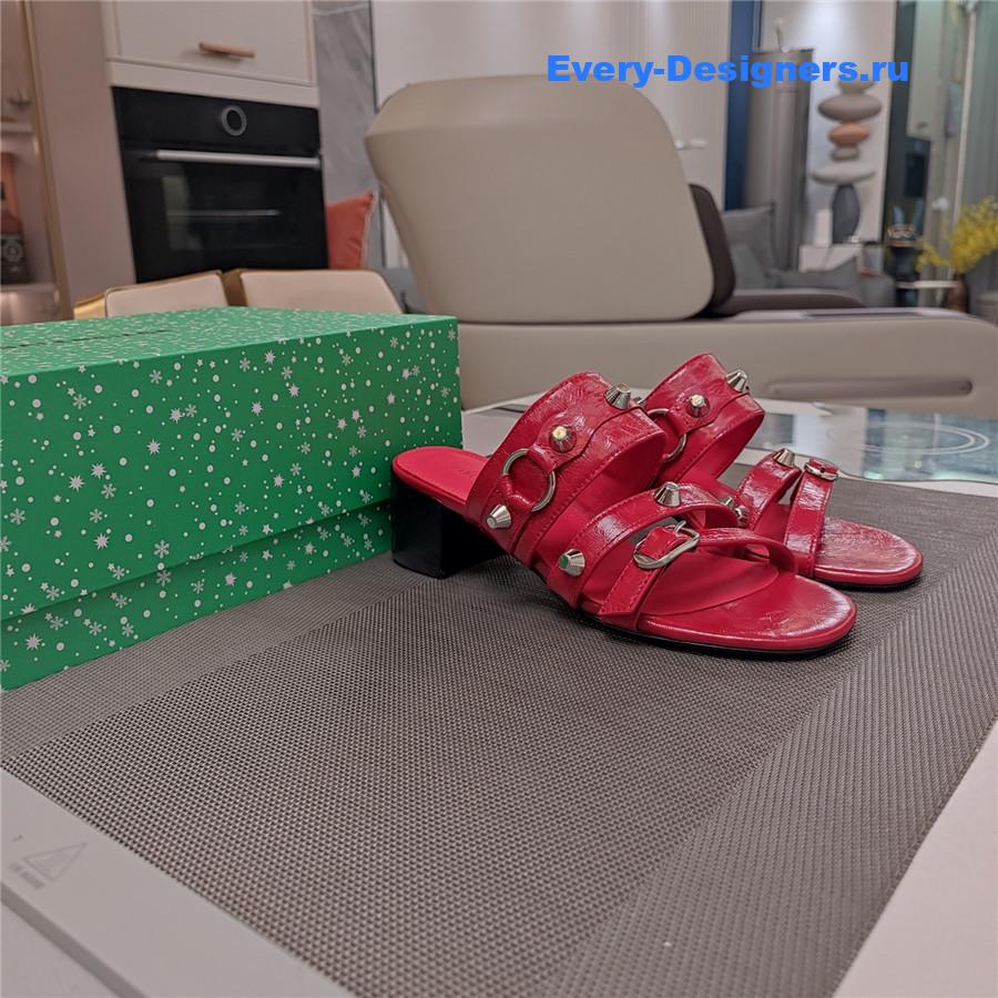 Ba1en*iaga red buckled mule heeled sandals
