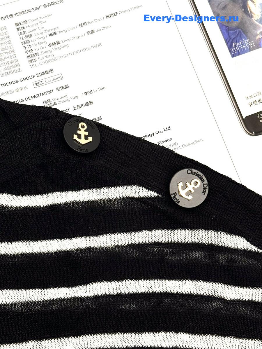 D10r oversized striped silky knit sweater